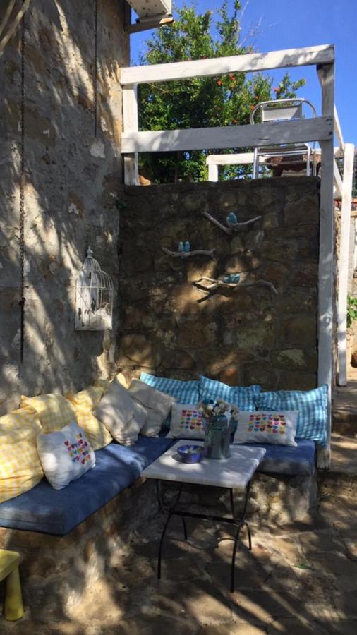 מלון İmroz Dimitri Ada Evi & Restaurant מראה חיצוני תמונה