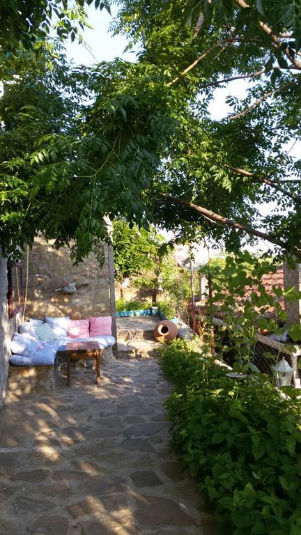 מלון İmroz Dimitri Ada Evi & Restaurant מראה חיצוני תמונה